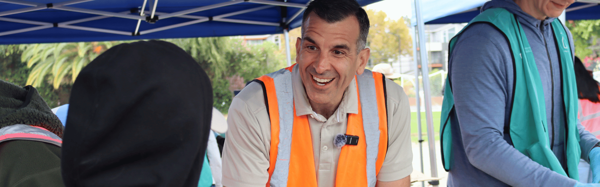Sam Liccardo at Second Harvest Food Bank